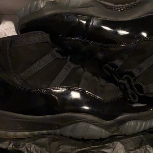 Air Jordan11 Retro Black/Black/Black